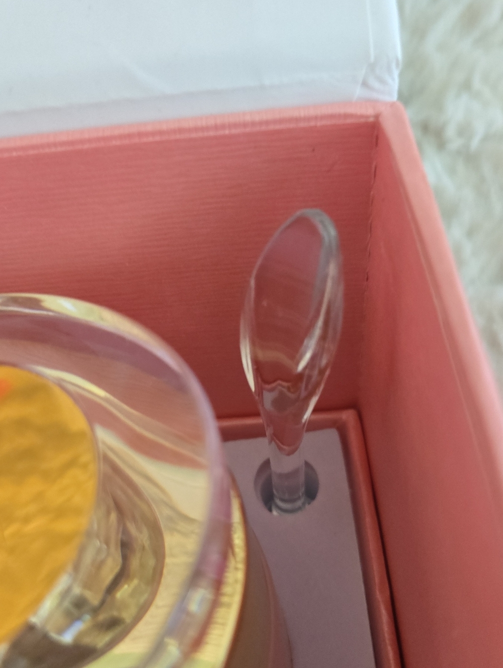 Silk Quartz Peeling Gel — White & Pink - Picture 4 of 8
